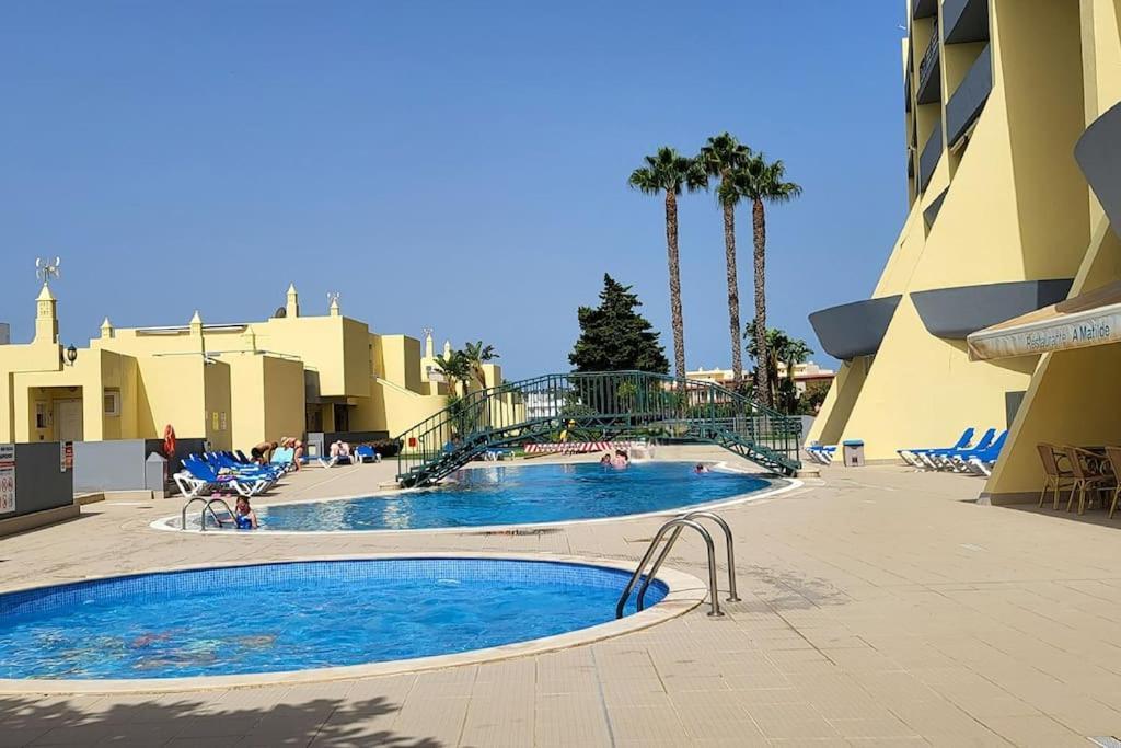 Lagos-Piscine Et Mer- Condominio Do Mar 외부 사진